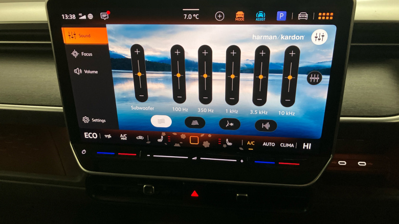 Volkswagen ID. Buzz 210kW Style Pro 79kWh 5dr Auto [Design+] Electric Estate